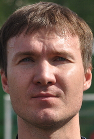 Простаков Эдуард